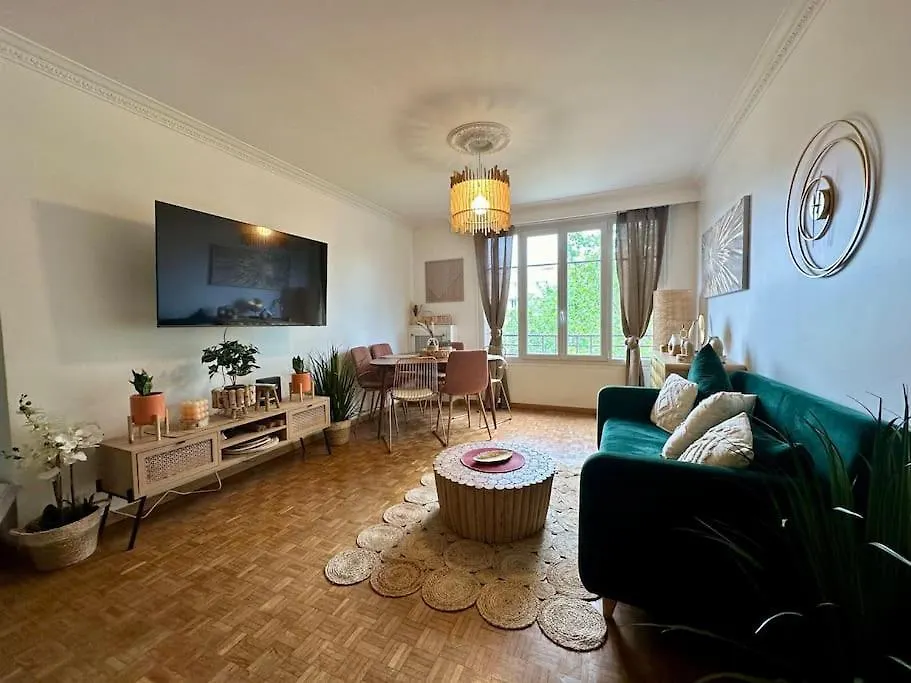 Apartament Standing *